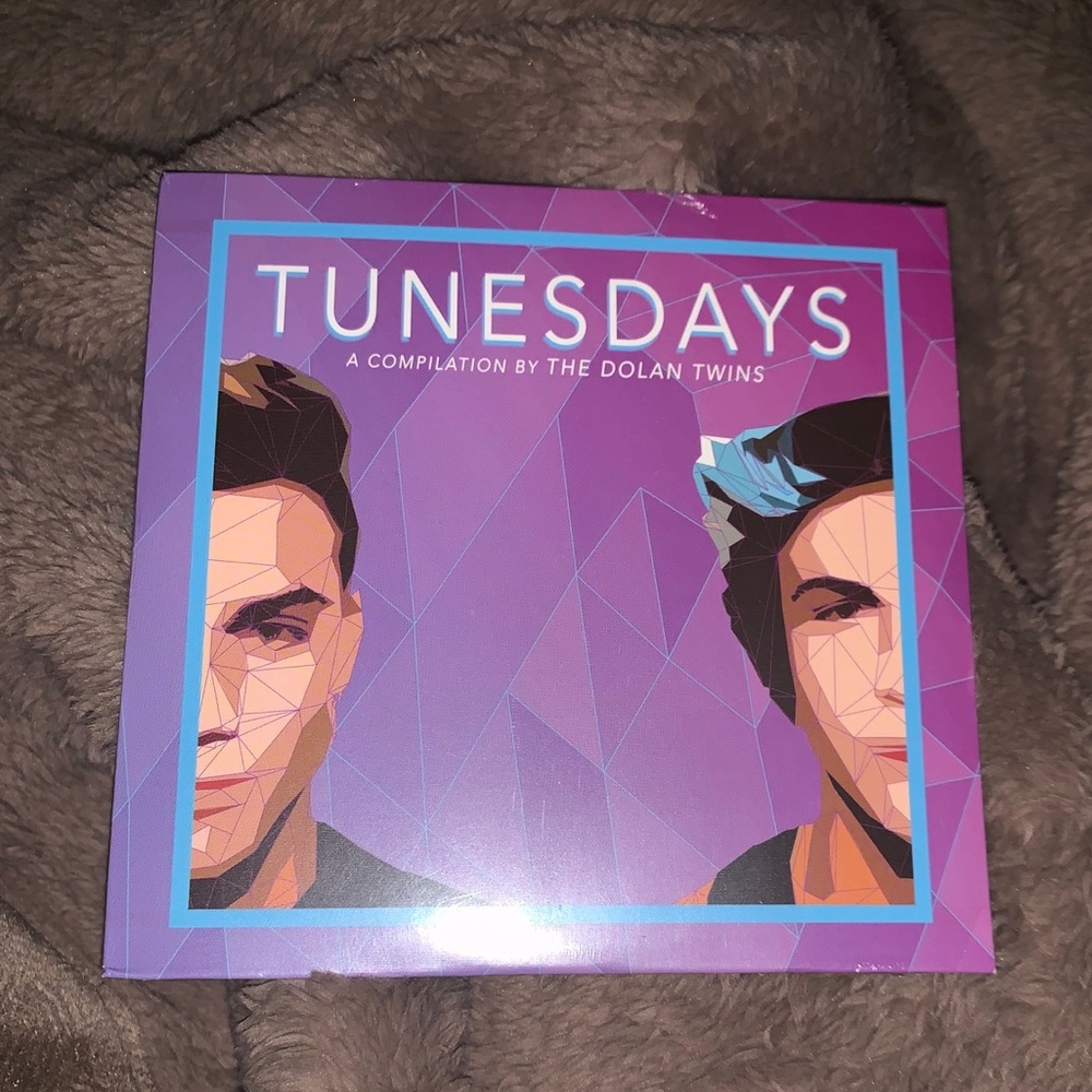 Dolan Twins Tunesdays CD